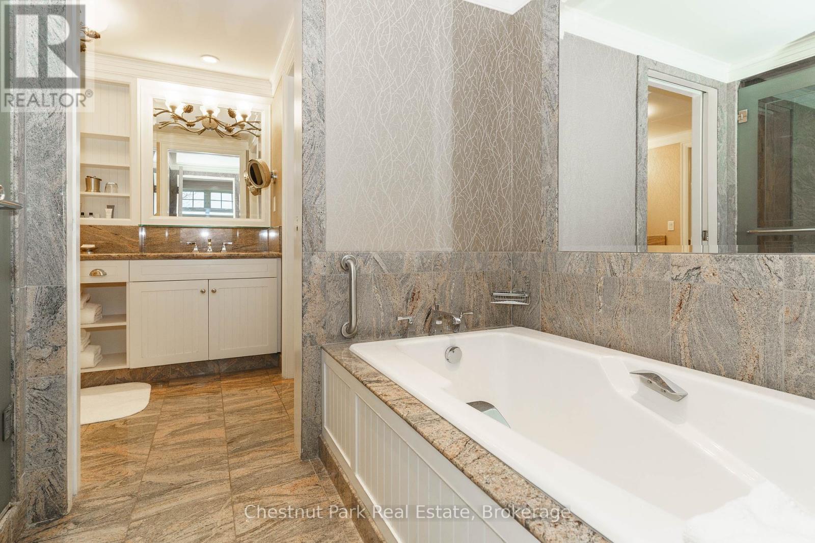 1225 - 1050 Paignton House Road, Muskoka Lakes, Ontario  P0B 1G0 - Photo 15 - X12216868