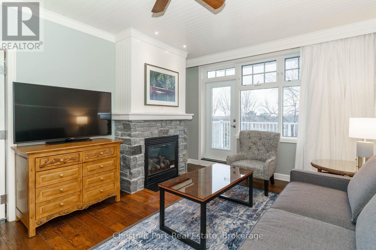 1225 - 1050 Paignton House Road, Muskoka Lakes, Ontario  P0B 1G0 - Photo 2 - X12216868