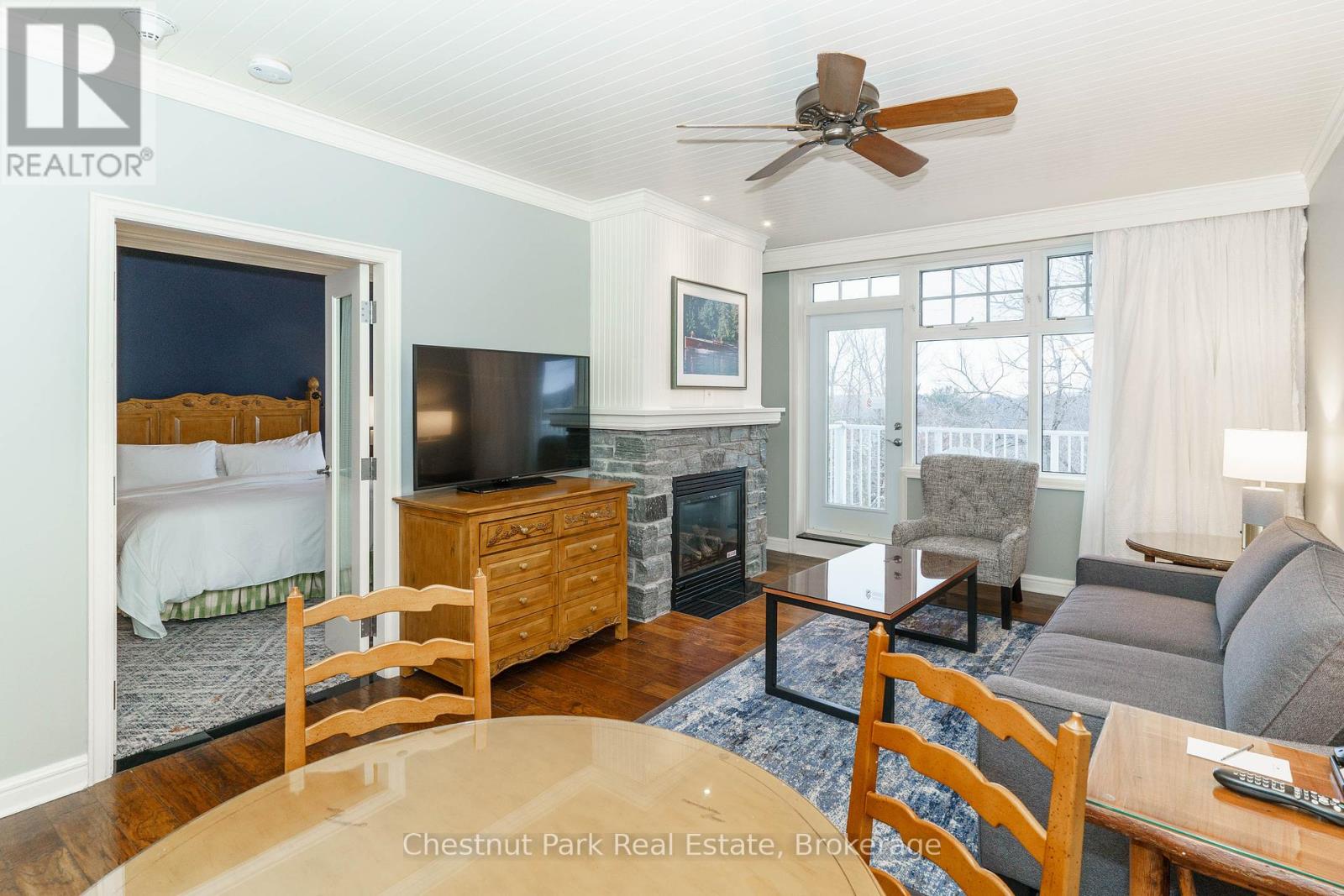 1225 - 1050 Paignton House Road, Muskoka Lakes, Ontario  P0B 1G0 - Photo 5 - X12216868
