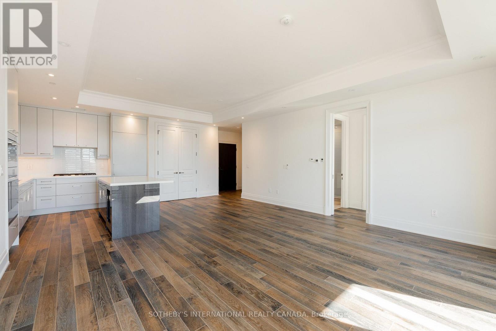 404 - 1 Forest Hill Road, Toronto, Ontario  M4V 1R1 - Photo 8 - C12189949