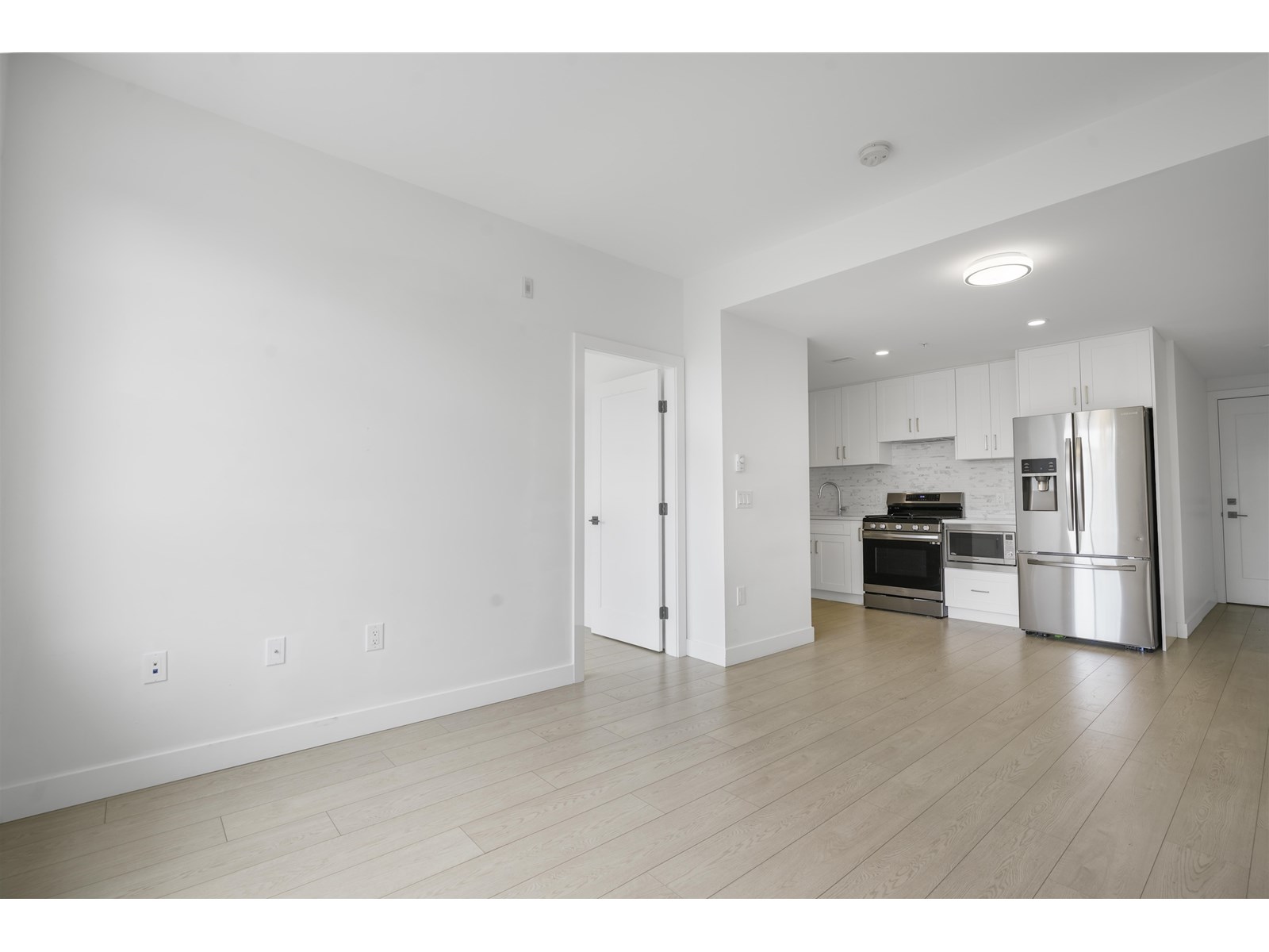 320 19945 Brydon Crescent, Langley, British Columbia  V3A 0P4 - Photo 3 - R3013416
