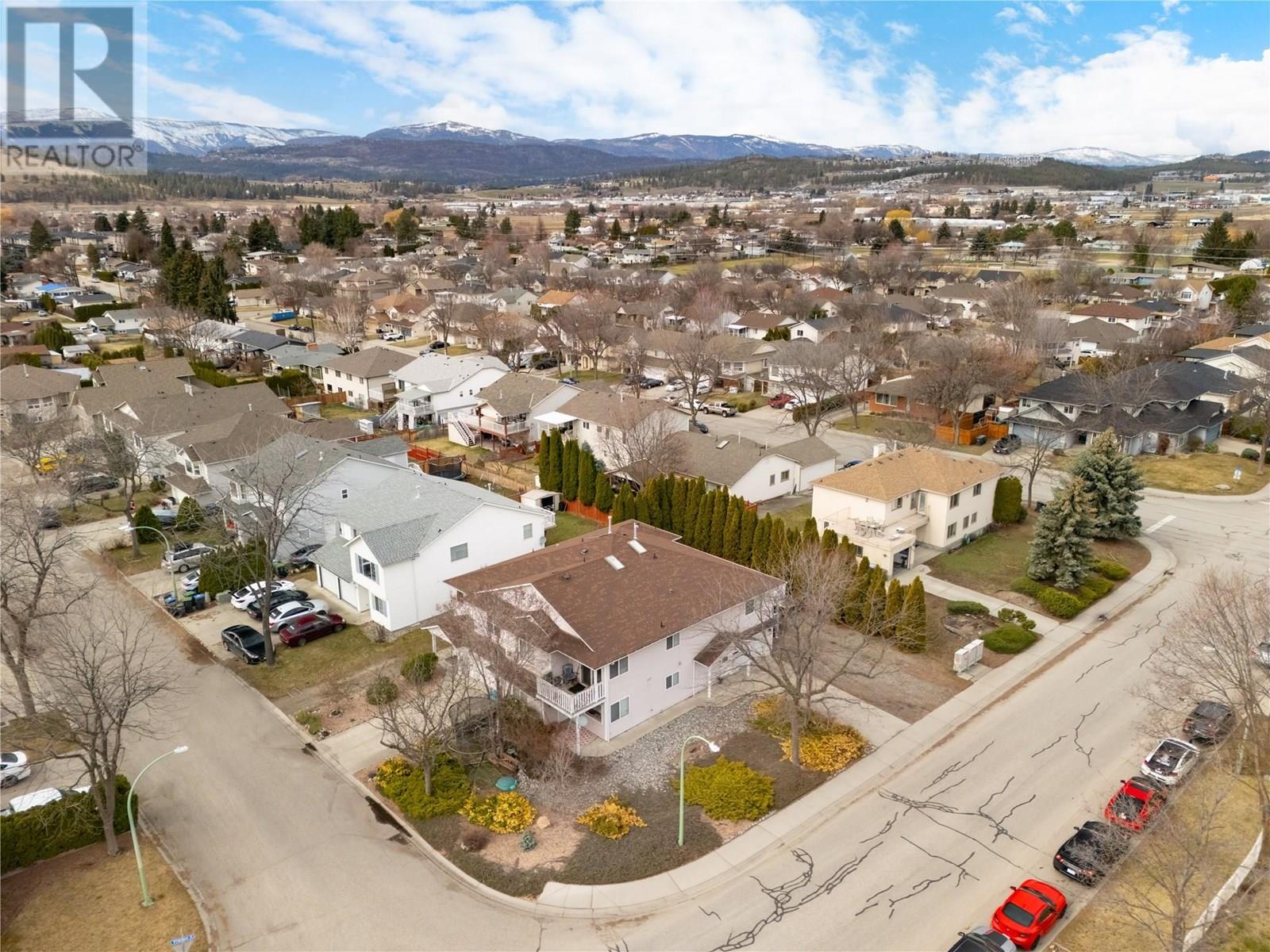 430 MCLENNAN Crescent, Kelowna, British Columbia