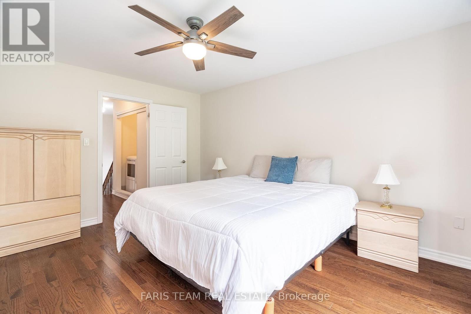 224 Appleton Court, Newmarket (Central Newmarket), Ontario  L3Y 0B8 - Photo 18 - N12216086