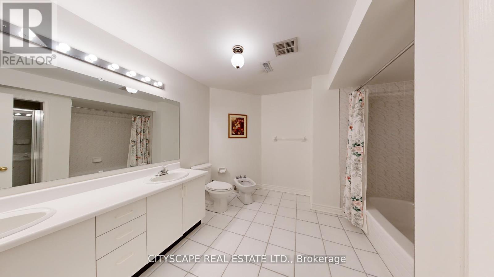 50 Oakhurst Drive, Vaughan, Ontario  L4J 7V3 - Photo 24 - N12168333