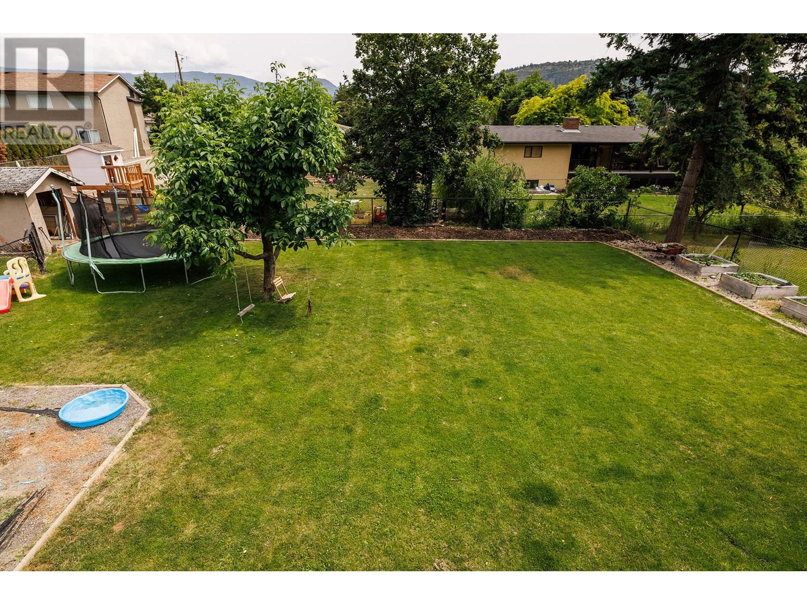 333 Moubray Road, Kelowna, British Columbia  V1V 1R5 - Photo 26 - 10351165