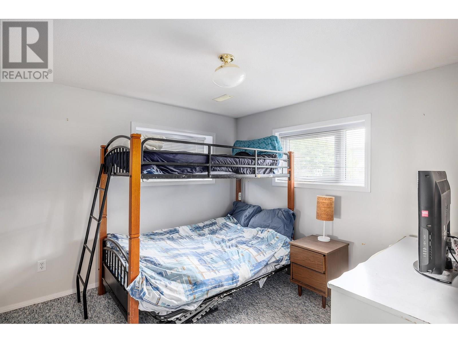 333 Moubray Road, Kelowna, British Columbia  V1V 1R5 - Photo 18 - 10351165