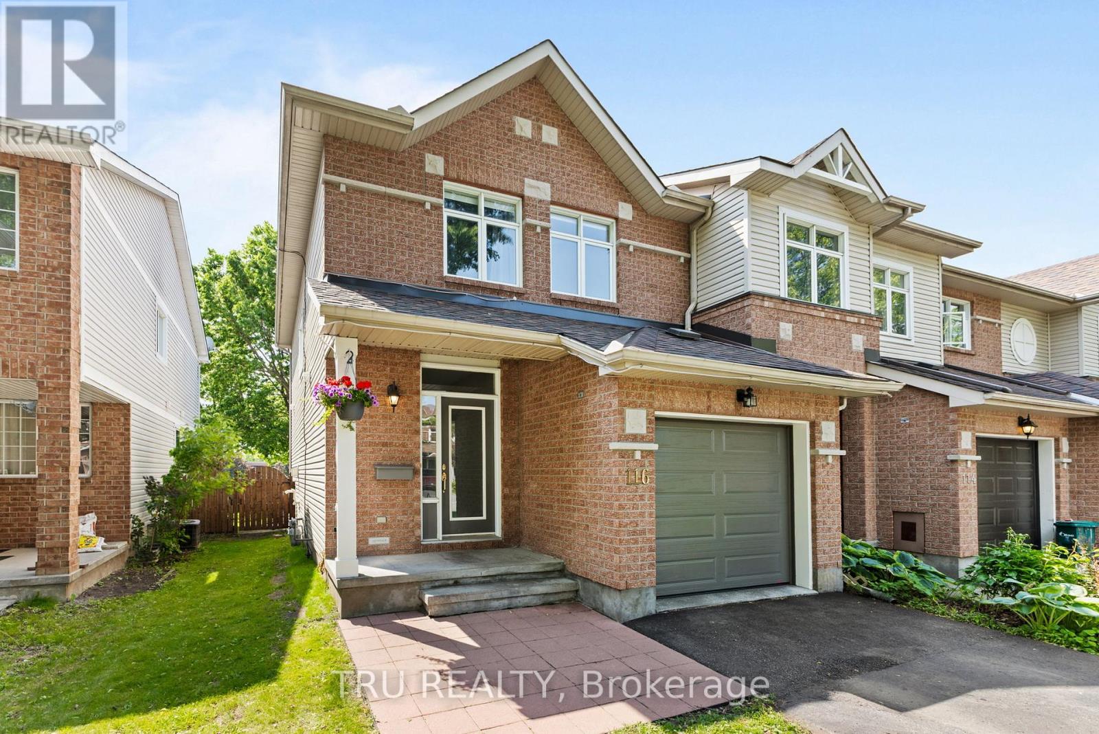 116 Redpath Drive, Ottawa, Ontario  K2G 6K4 - Photo 2 - X12216836