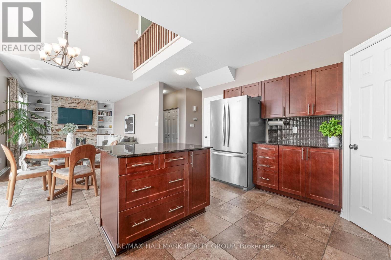 182 Felicity Crescent, Ottawa, Ontario  K1W 0C2 - Photo 13 - X12216844
