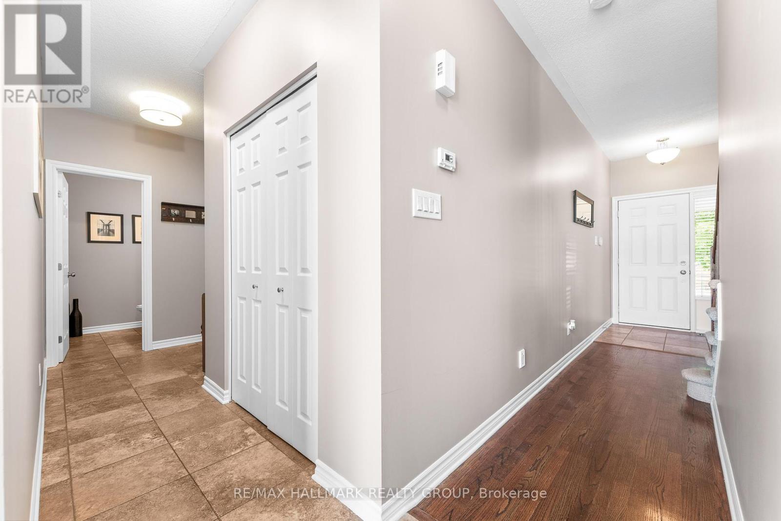 182 Felicity Crescent, Ottawa, Ontario  K1W 0C2 - Photo 18 - X12216844