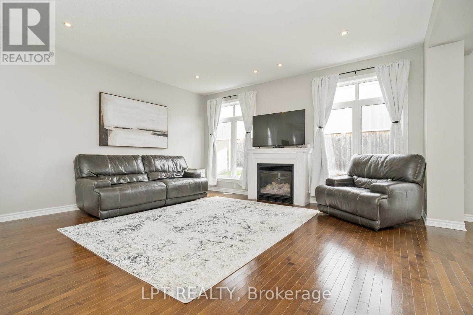 140 Montargis Circle, Ottawa, Ontario  K4A 0M5 - Photo 10 - X12216860