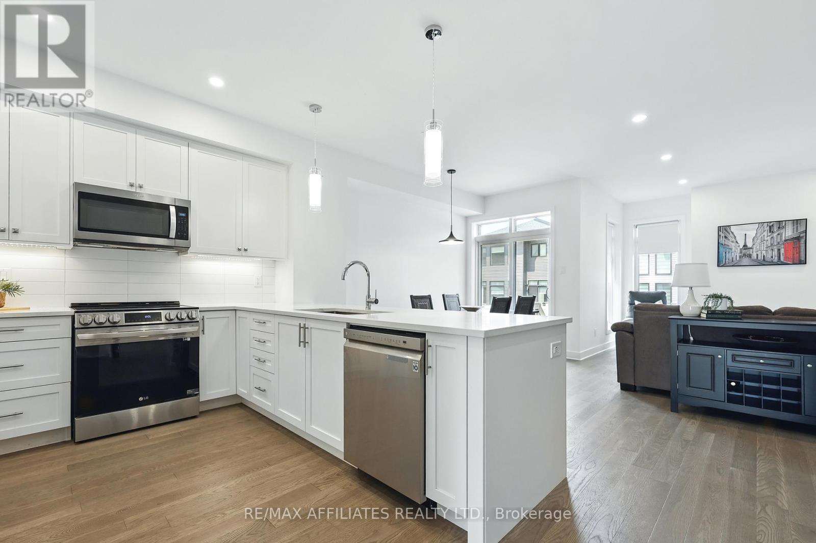 966 Acoustic Way, Ottawa, Ontario  K4M 0R1 - Photo 4 - X12216883
