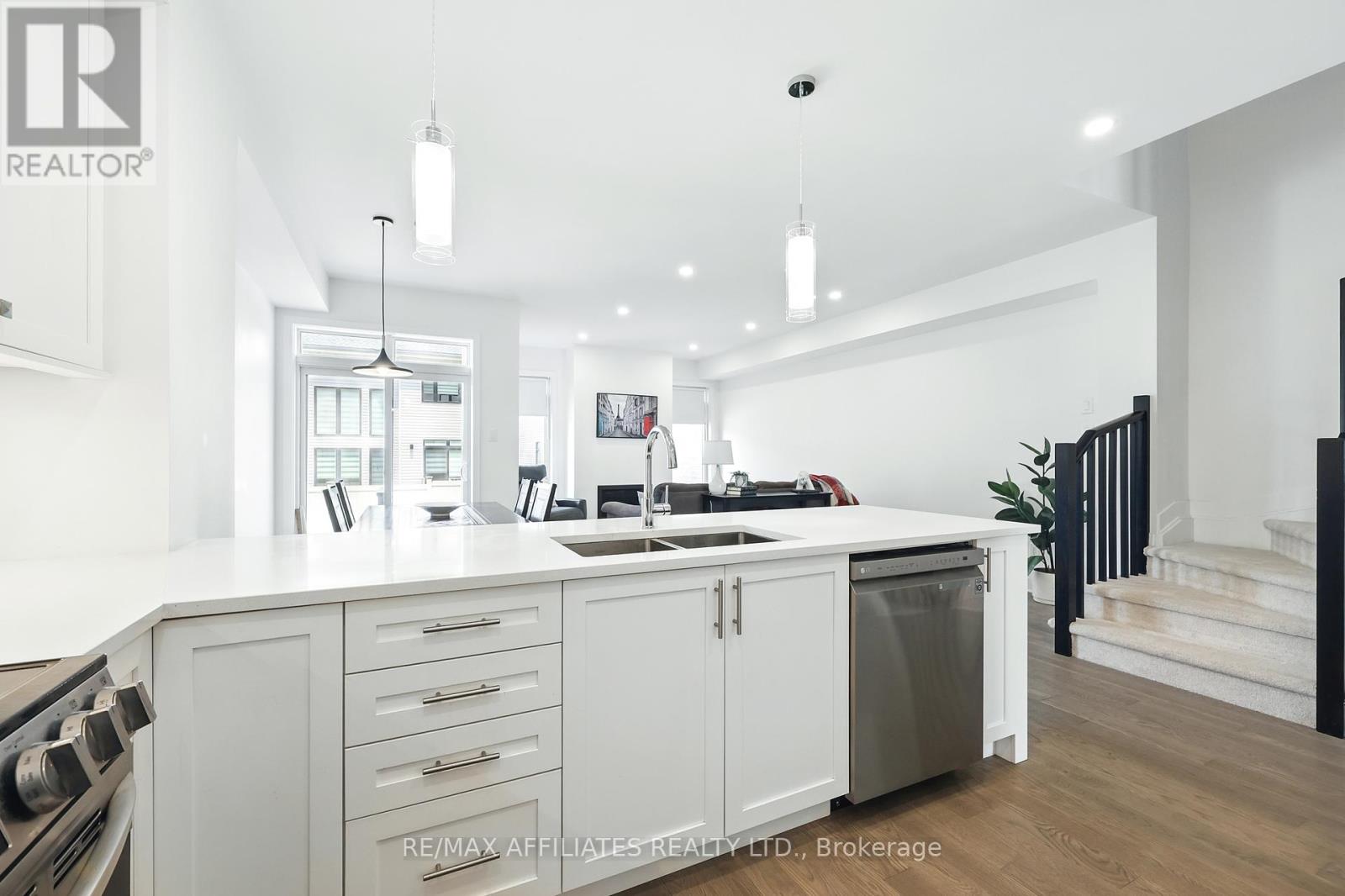 966 Acoustic Way, Ottawa, Ontario  K4M 0R1 - Photo 6 - X12216883