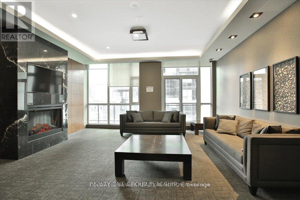 401 - 4099 Brickstone Mews, Mississauga, Ontario  L5B 0G2 - Photo 4 - W12216553