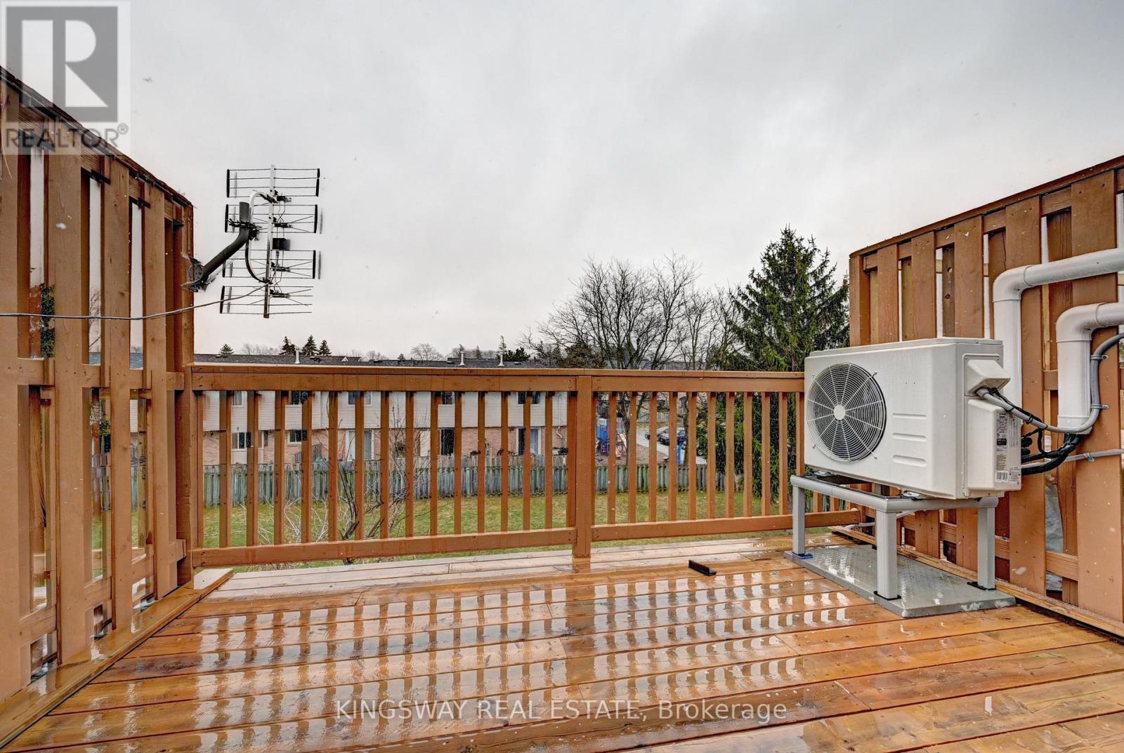37 - 67 Valley View Road, Kitchener, Ontario  N2E 3J1 - Photo 37 - X12216532