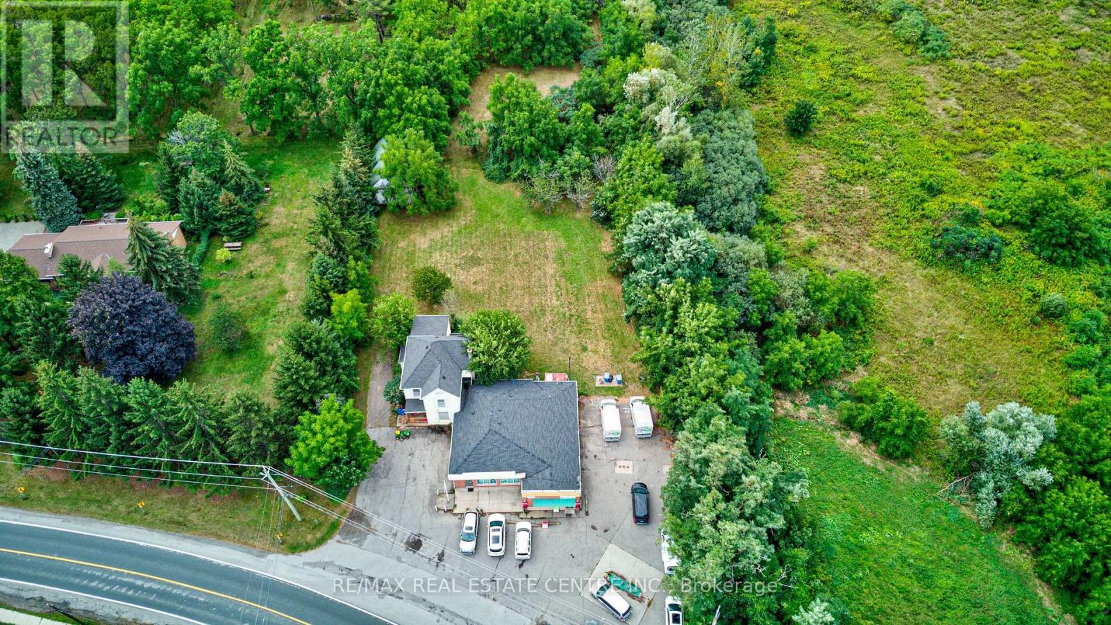 407-409 Main Street W, Grimsby (Grimsby West), Ontario  L3M 1T1 - Photo 6 - X12216600