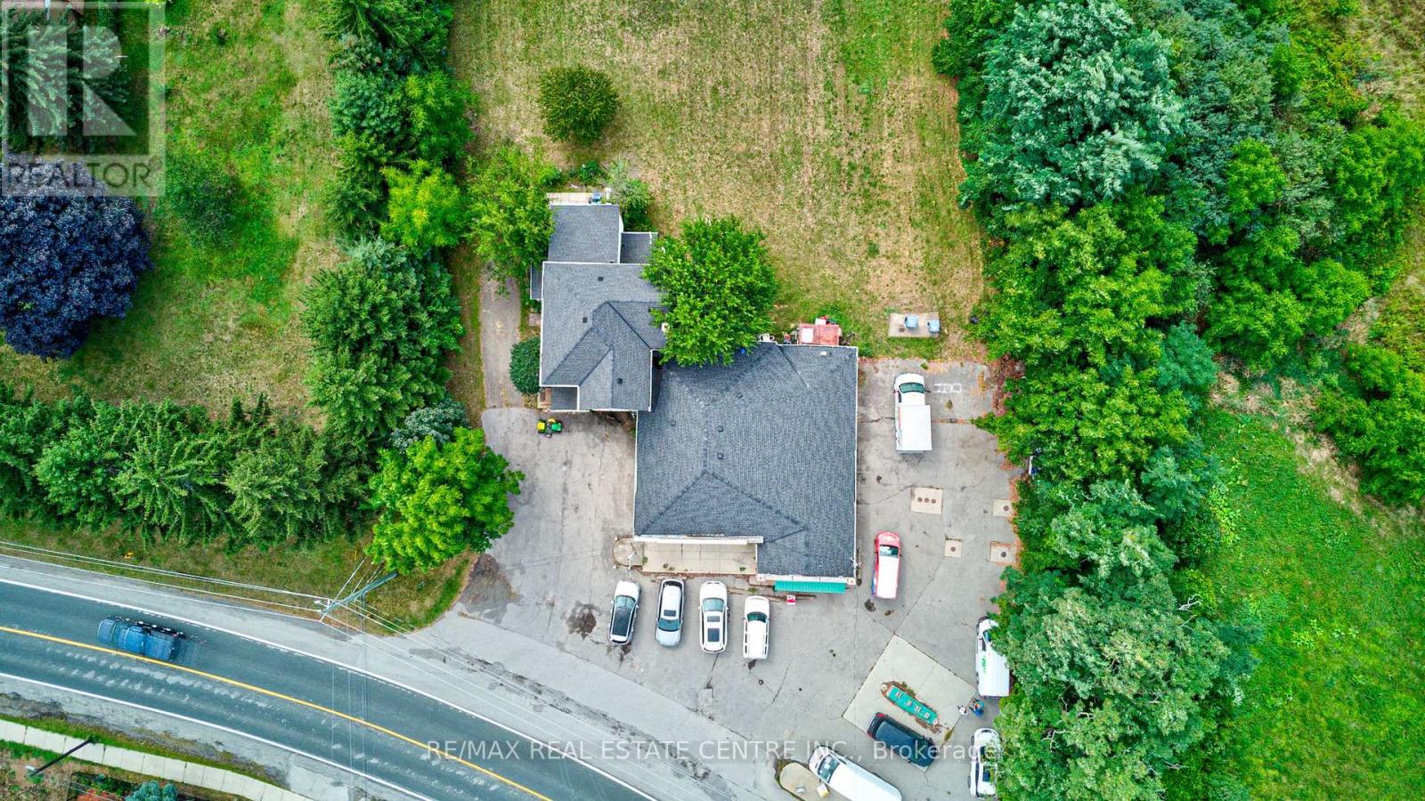 407-409 Main Street W, Grimsby (Grimsby West), Ontario  L3M 1T1 - Photo 9 - X12216600