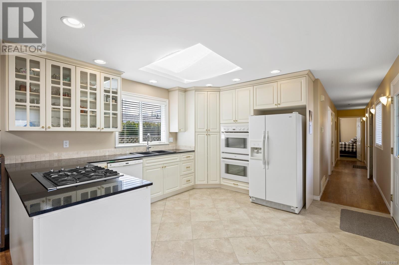 3964 Valewood Dr, Nanaimo, British Columbia  V9T 6B9 - Photo 8 - 1003188