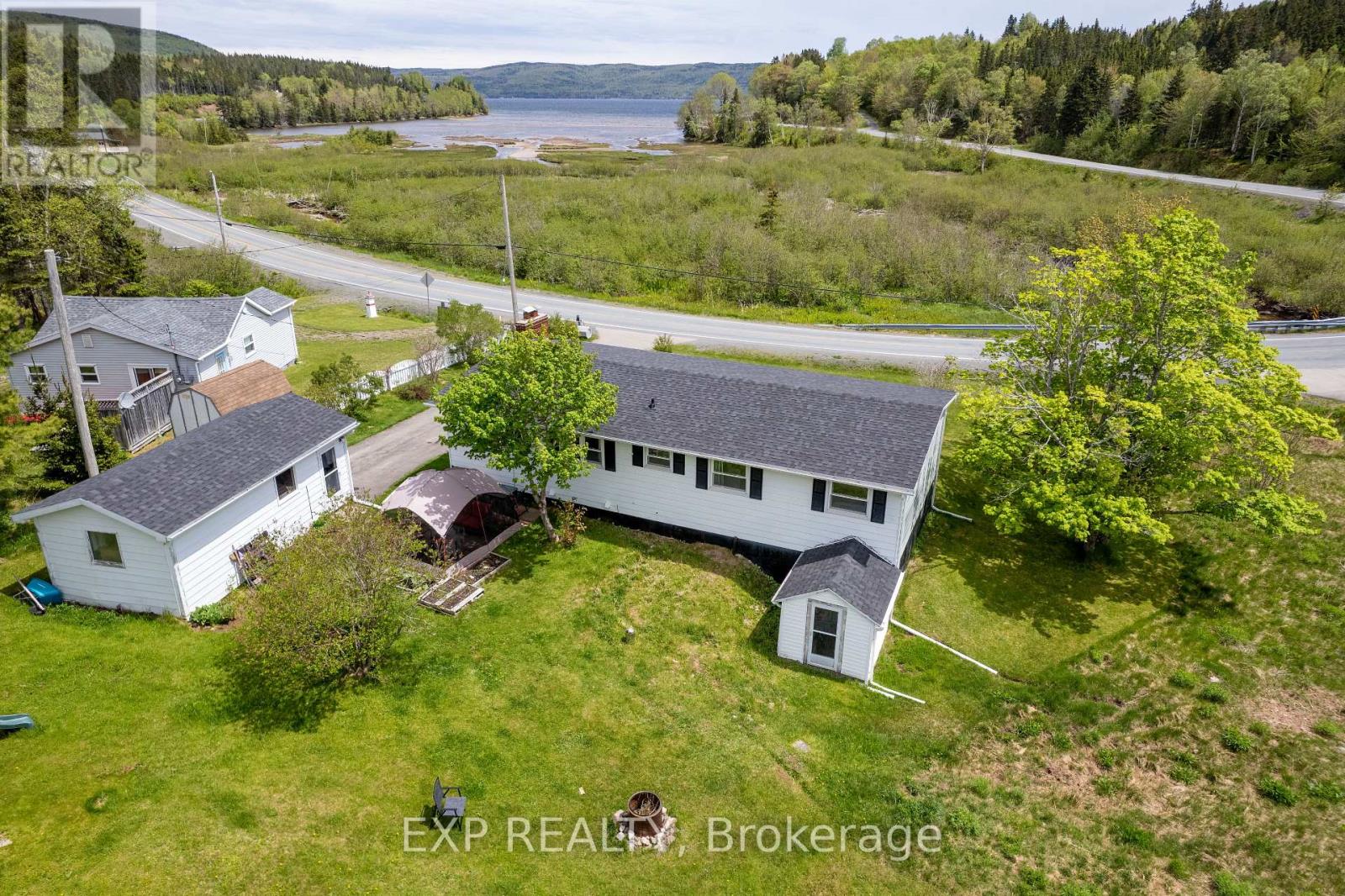 49742 Cabot Trail, Goose Cove, Nova Scotia  B0E 1B0 - Photo 3 - X12007259