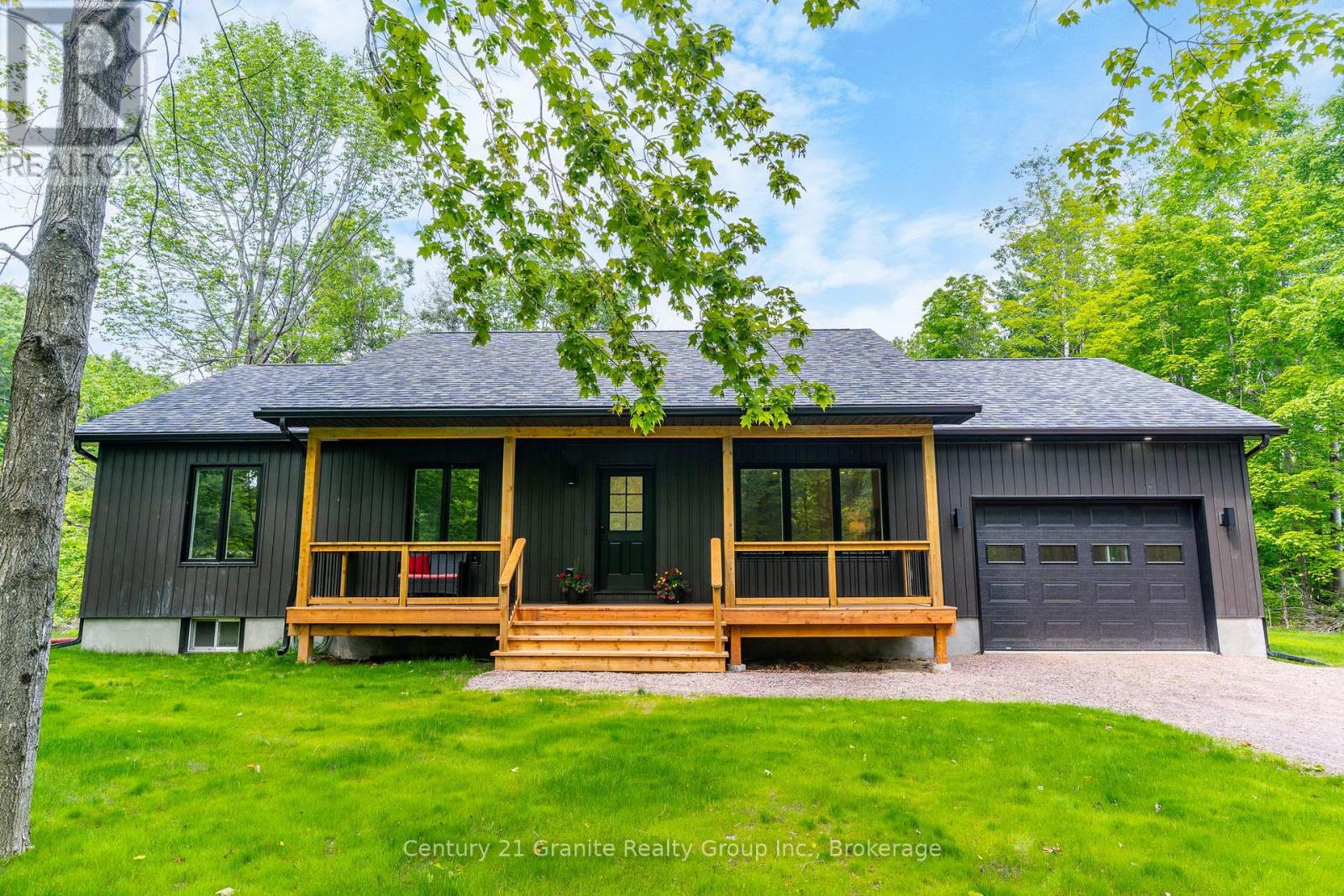 1009 HYACINTH ROAD, Minden Hills, Ontario