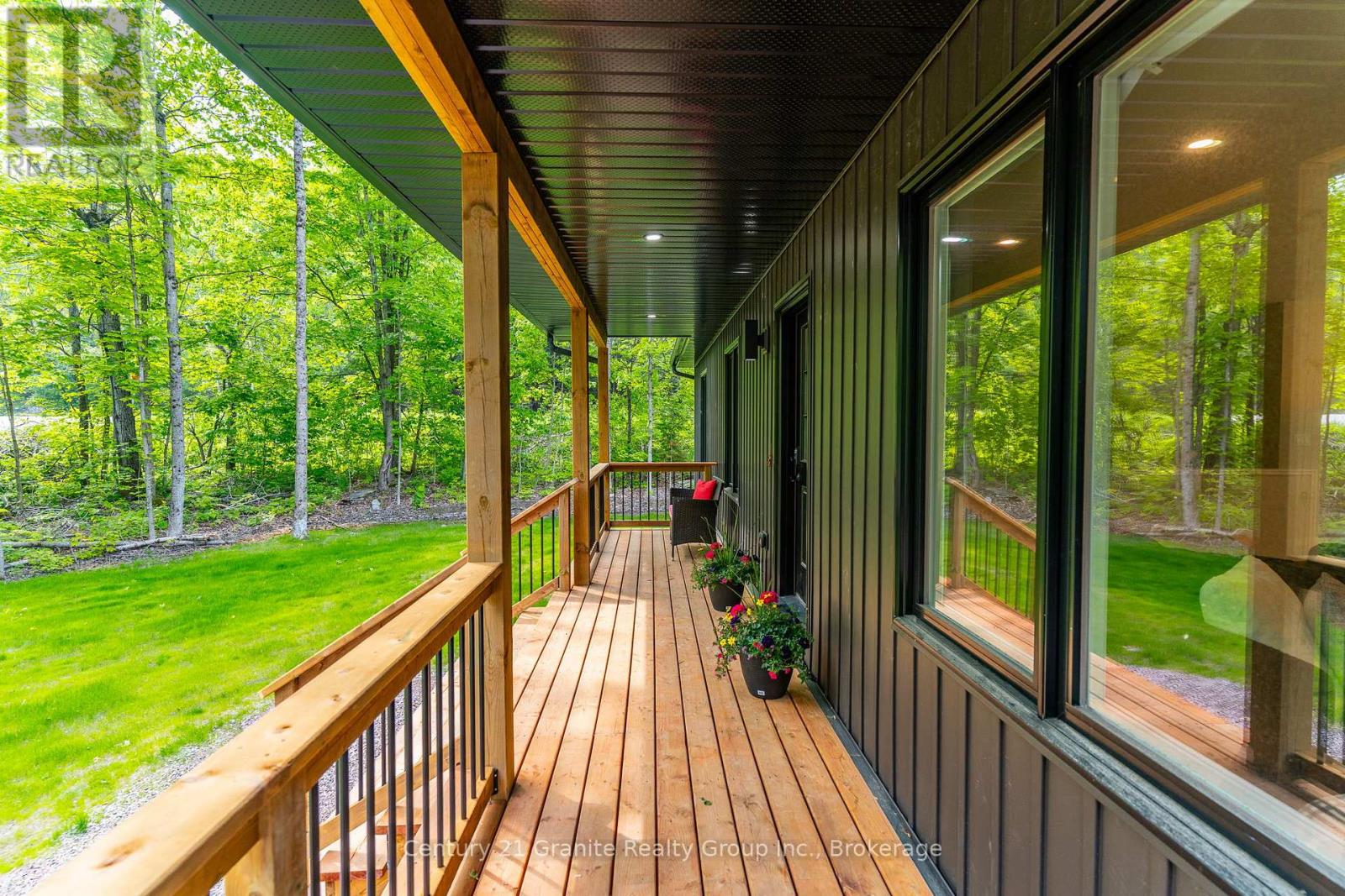 1009 Hyacinth Road, Minden Hills, Ontario  K0M 2K0 - Photo 5 - X12216498