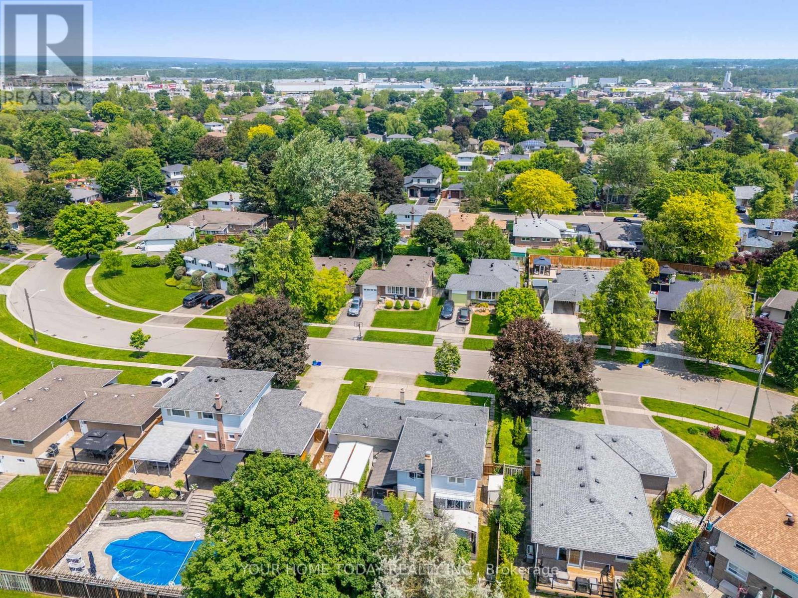 64 Greystone Crescent, Halton Hills, Ontario  L7G 1G9 - Photo 49 - W12216275