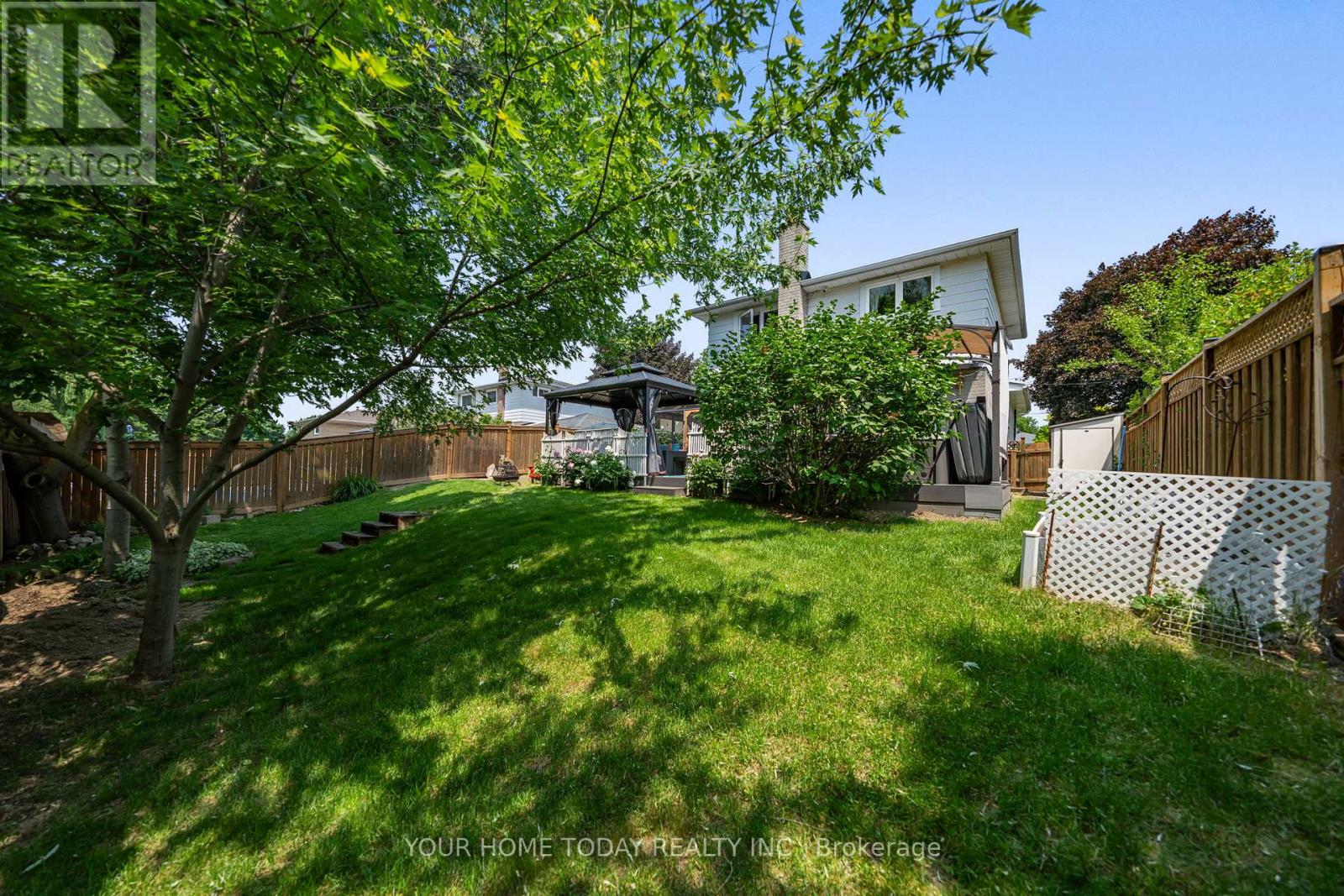 64 Greystone Crescent, Halton Hills, Ontario  L7G 1G9 - Photo 44 - W12216275