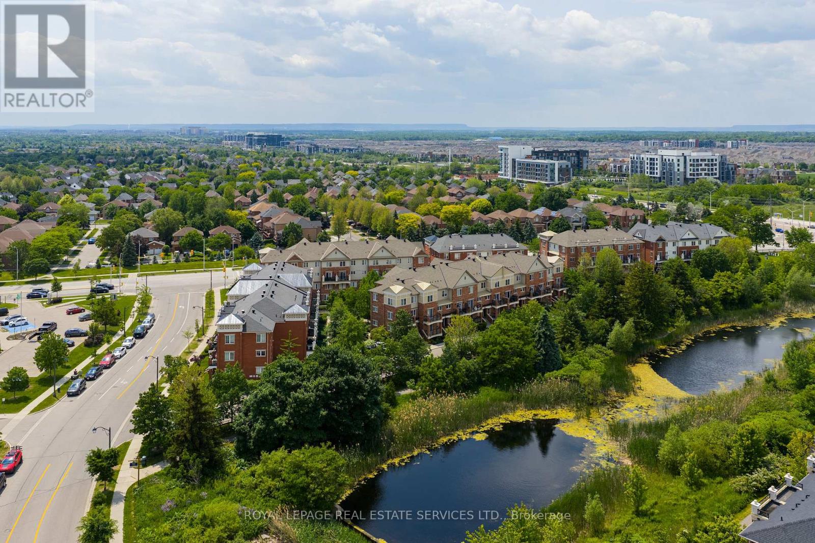 10 - 15 Hays Boulevard, Oakville, Ontario  L6H 0H8 - Photo 29 - W12206300
