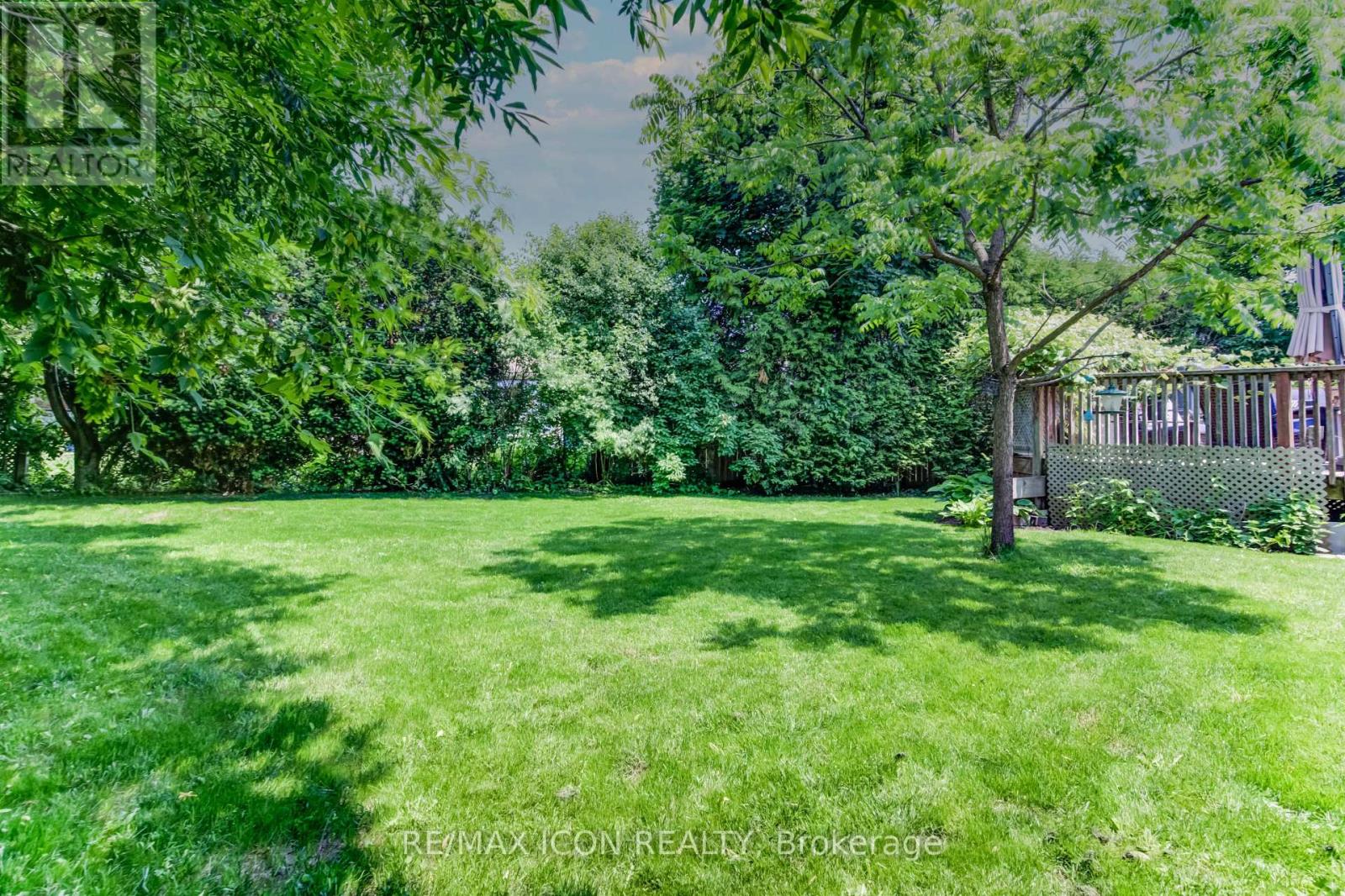 330 Daleview Place, Waterloo, Ontario  N2L 5M5 - Photo 47 - X12141623