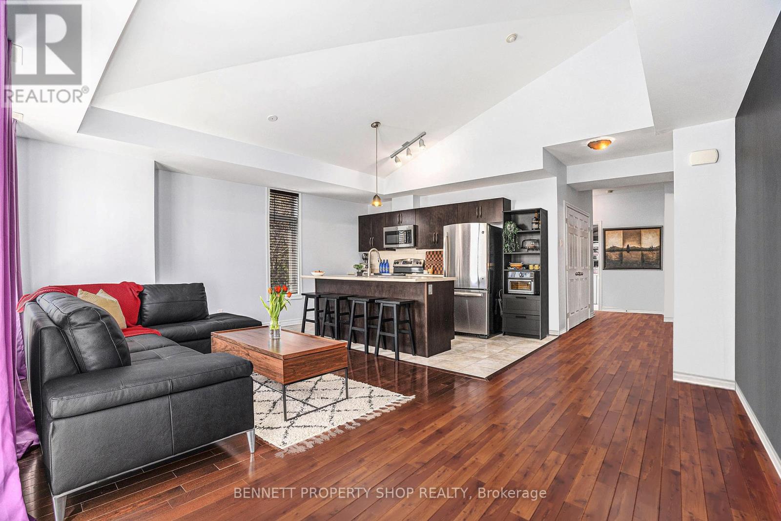 H - 322 Everest Private, Ottawa, Ontario  K1G 4E3 - Photo 7 - X12113366