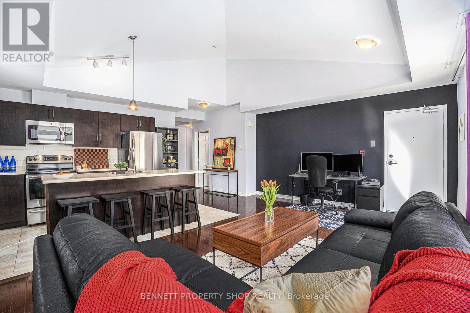 H - 322 Everest Private, Ottawa, Ontario  K1G 4E3 - Photo 8 - X12113366