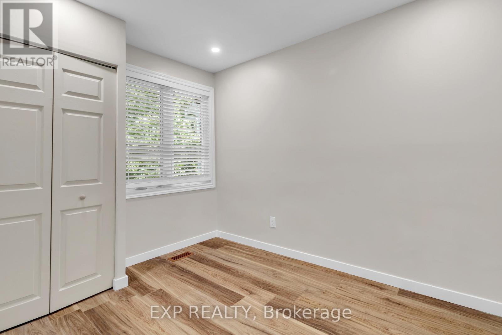 12 Bayside Private, Ottawa, Ontario  K1V 9R3 - Photo 21 - X12215917