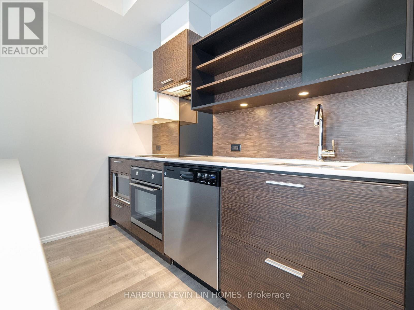 806 - 75 St Nicholas Street, Toronto, Ontario  M4Y 0A5 - Photo 13 - C12211348