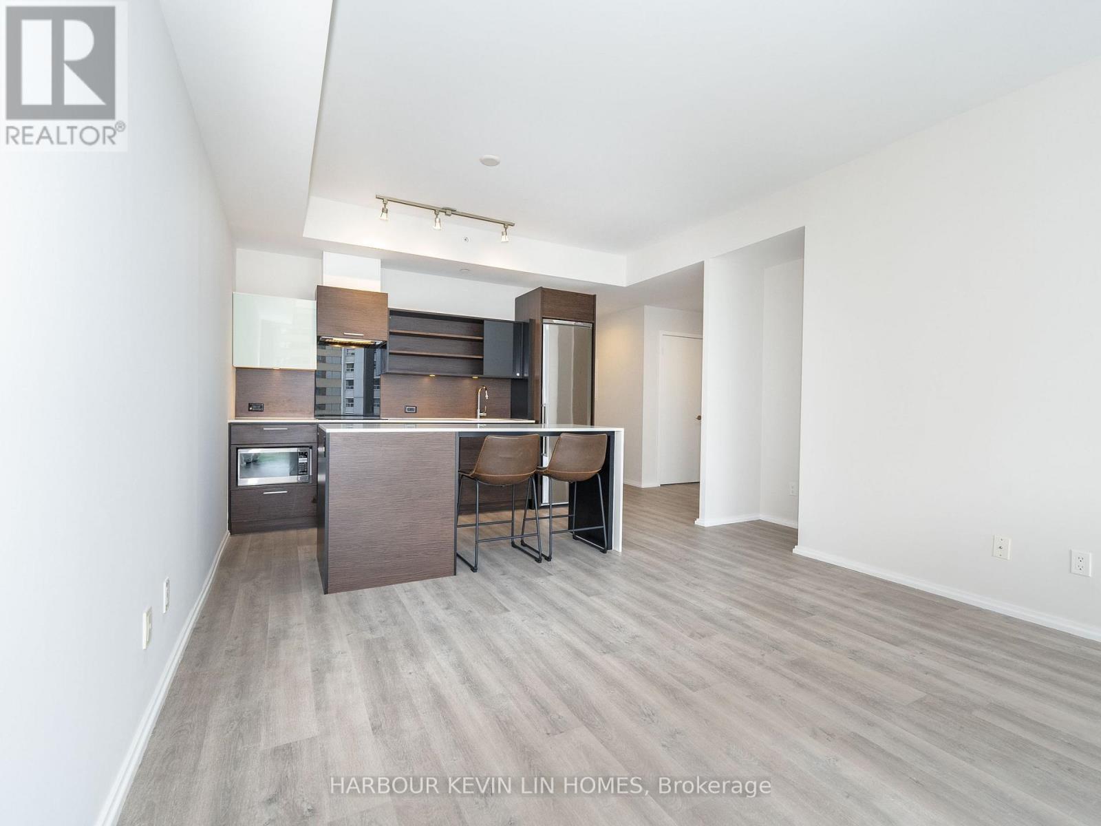 806 - 75 St Nicholas Street, Toronto, Ontario  M4Y 0A5 - Photo 16 - C12211348