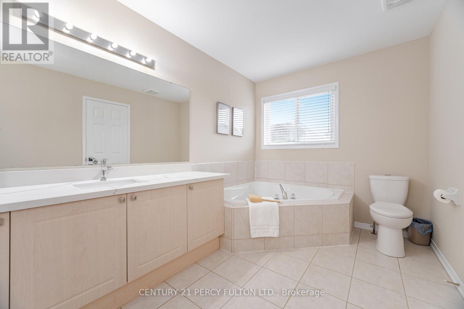 4 Mcalpine Avenue, Ajax, Ontario  L1T 4J1 - Photo 25 - E12213978