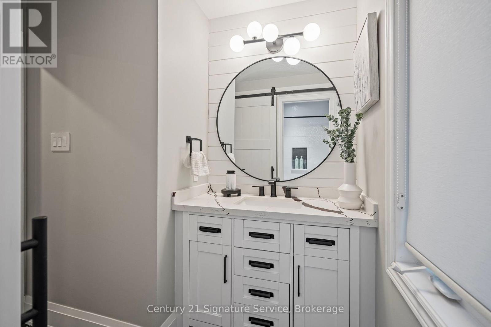 68 Greendale Avenue, Whitchurch-Stouffville, Ontario  L4A 0S2 - Photo 21 - N12204475