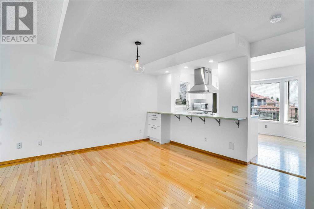 209 Patina Park Sw, Calgary, Alberta  T3H 3E3 - Photo 9 - A2229098
