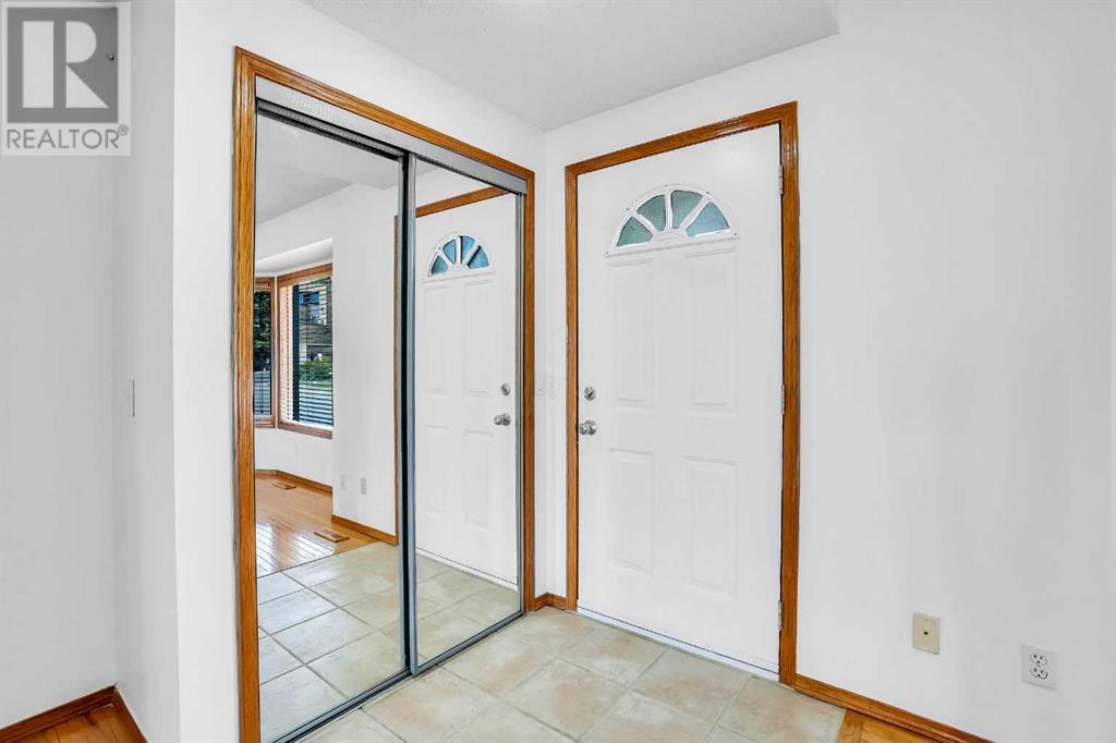 209 Patina Park Sw, Calgary, Alberta  T3H 3E3 - Photo 3 - A2229098