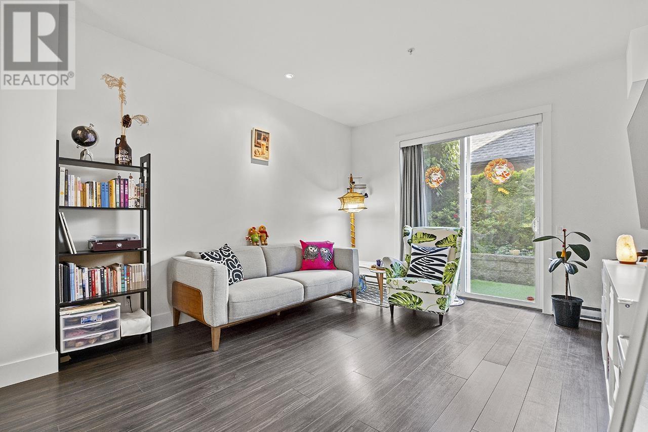 3 6868 Burlington Avenue, Burnaby, British Columbia  V5J 0G1 - Photo 6 - R3014835