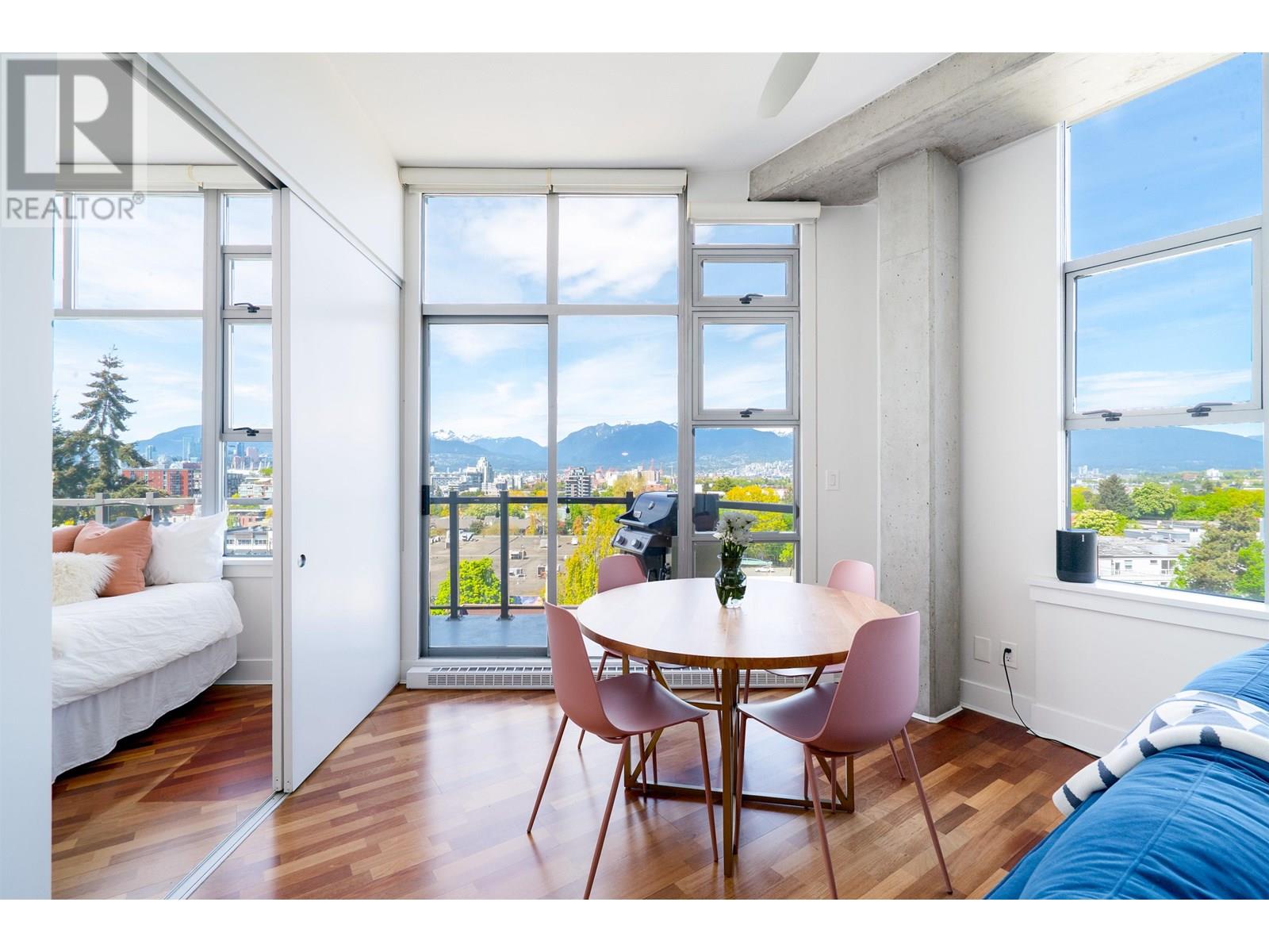 607 2635 PRINCE EDWARD STREET, Vancouver, British Columbia