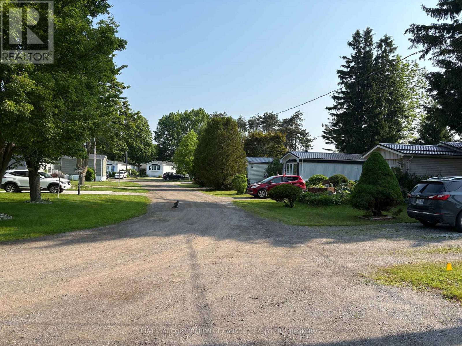 12 Elizabeth Street, Bayham (Port Burwell), Ontario  N0J 1T0 - Photo 5 - X12216921