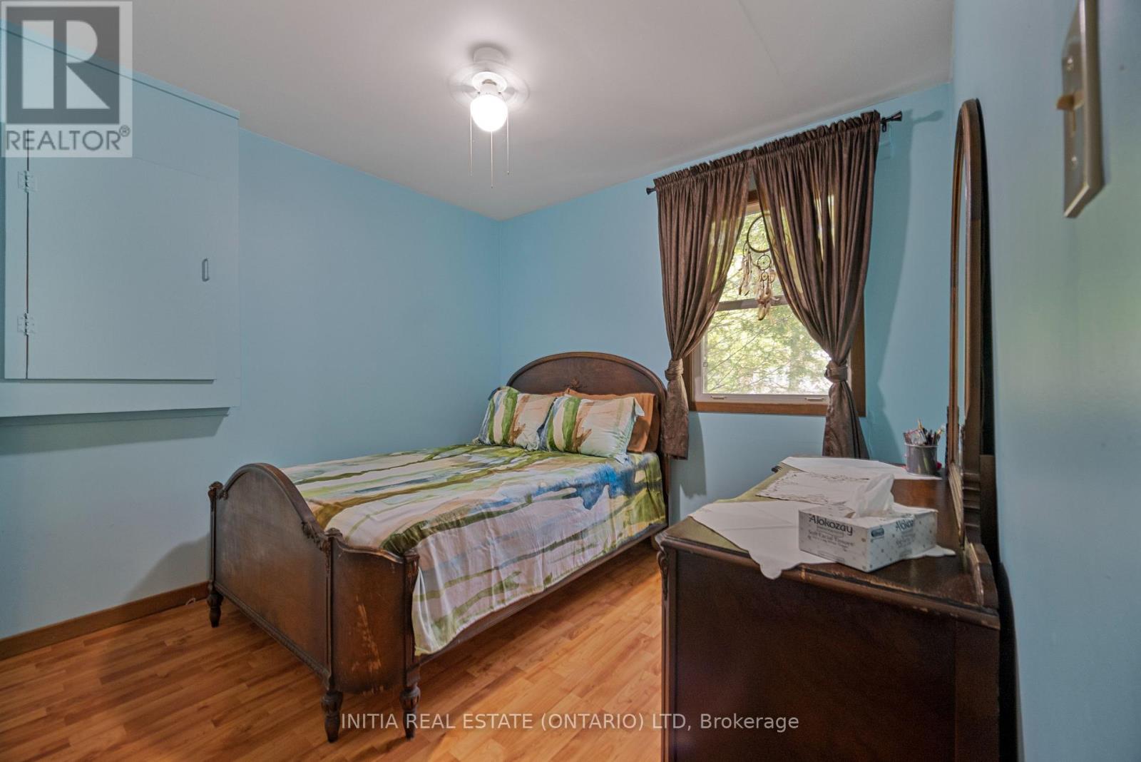 6078 Danbea Lane, Lambton Shores (Kettle Point), Ontario  N0N 1J1 - Photo 13 - X12216984