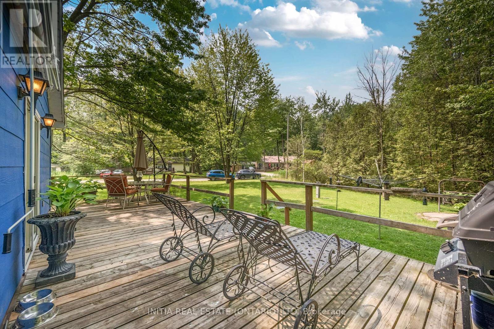 6078 Danbea Lane, Lambton Shores (Kettle Point), Ontario  N0N 1J1 - Photo 20 - X12216984