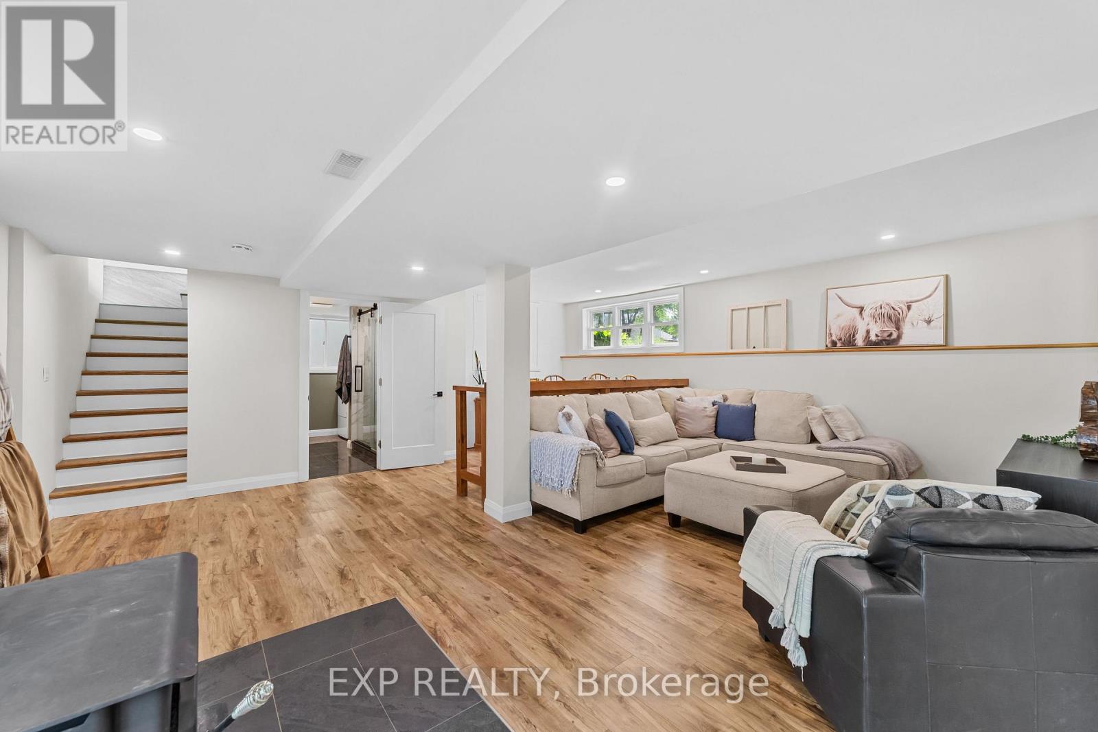 33202 Back Street, Dutton/dunwich (Iona), Ontario  N0L 1P0 - Photo 17 - X12217009