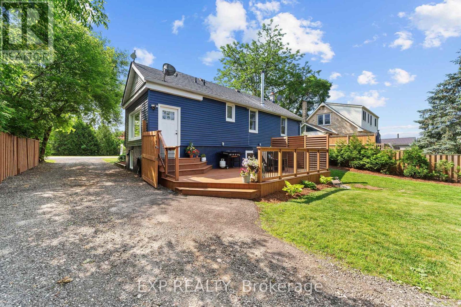 33202 Back Street, Dutton/dunwich (Iona), Ontario  N0L 1P0 - Photo 35 - X12217009