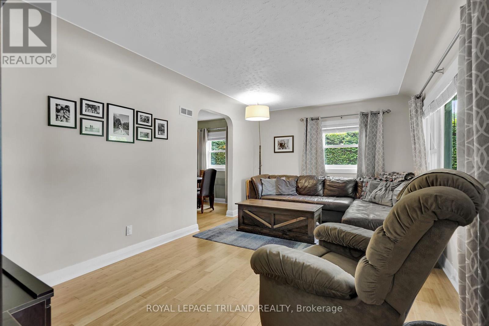 579 Regent Street, London East (East B), Ontario  N5Y 4H7 - Photo 11 - X12217067