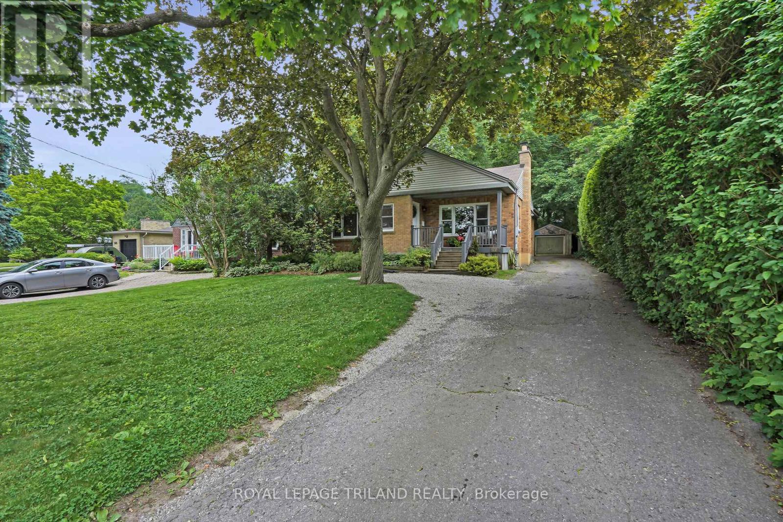 579 Regent Street, London East (East B), Ontario  N5Y 4H7 - Photo 4 - X12217067