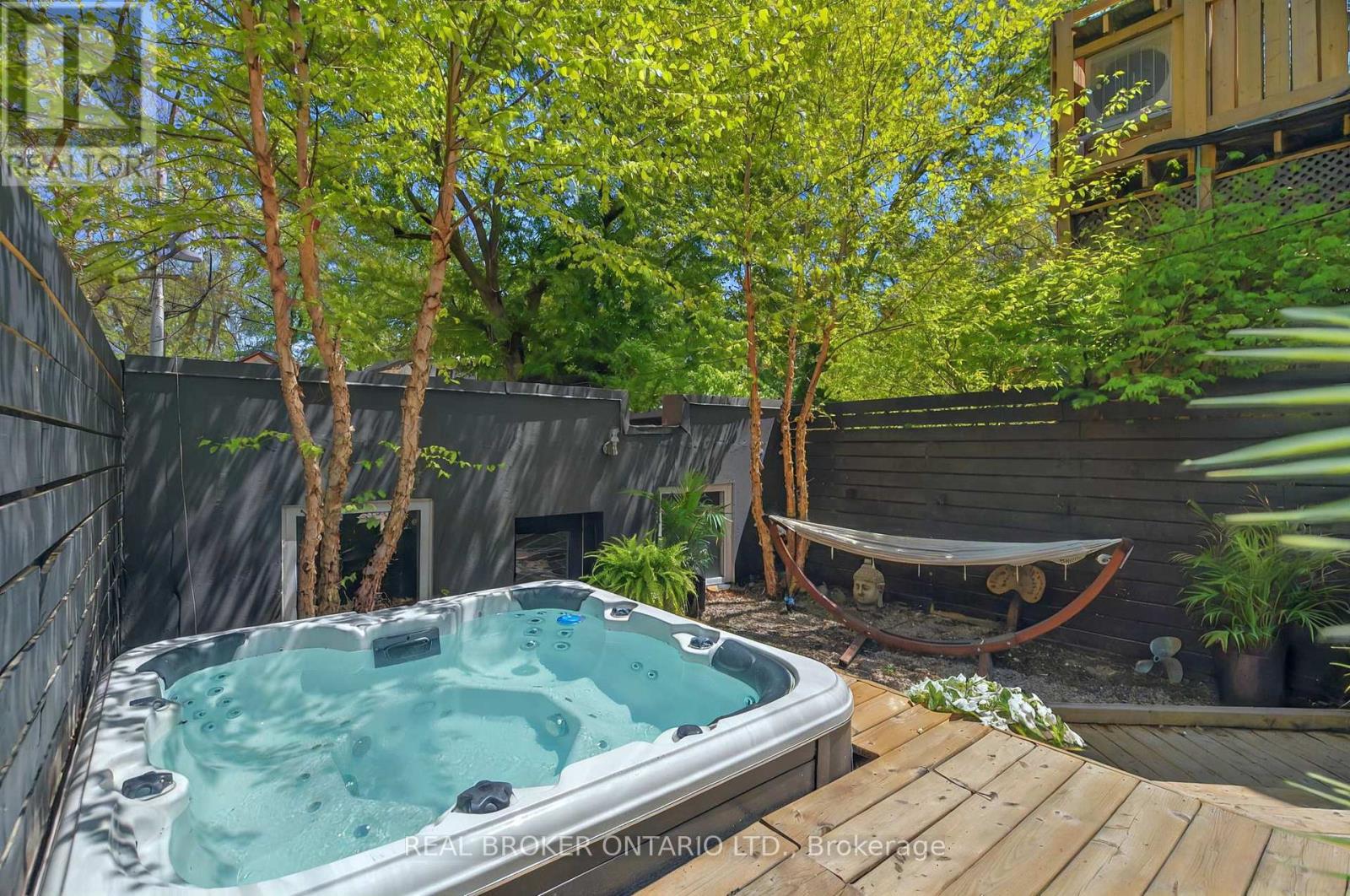 143 Parkmount Road, Toronto, Ontario  M4J 4V3 - Photo 26 - E12200316