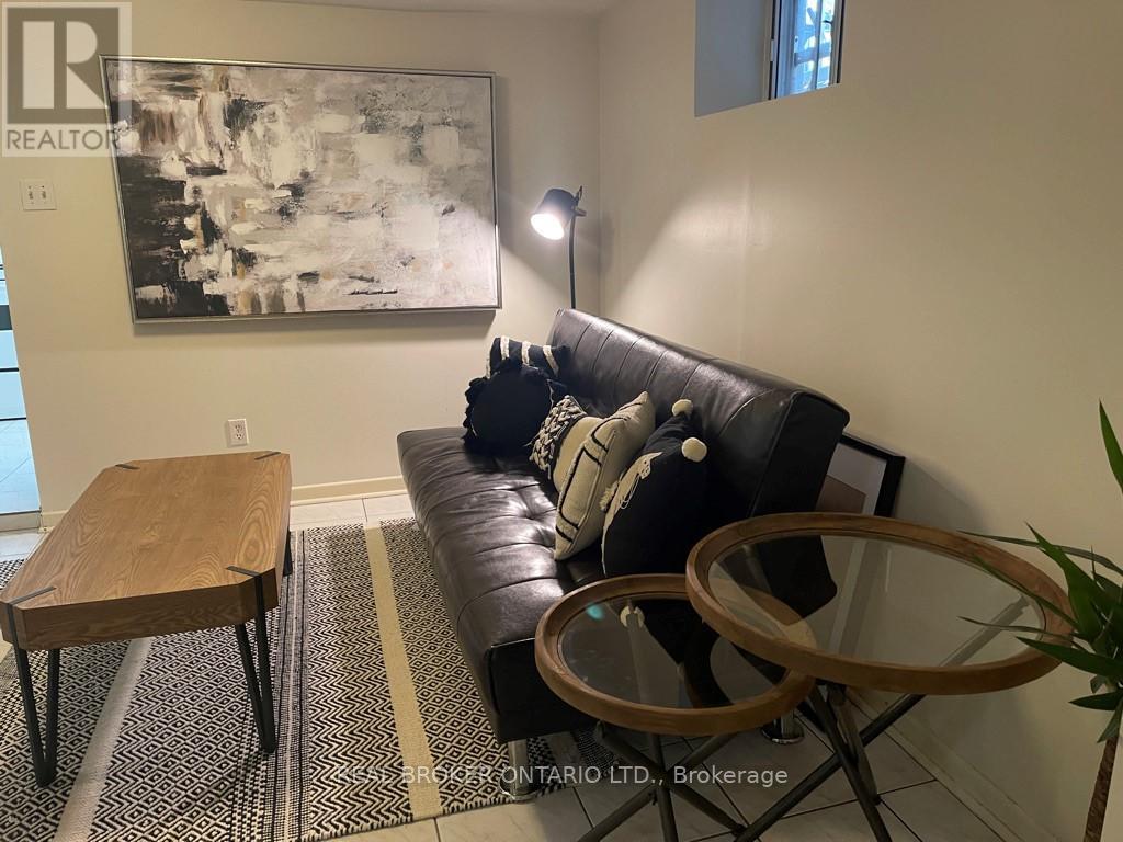 143 Parkmount Road, Toronto, Ontario  M4J 4V3 - Photo 41 - E12200316