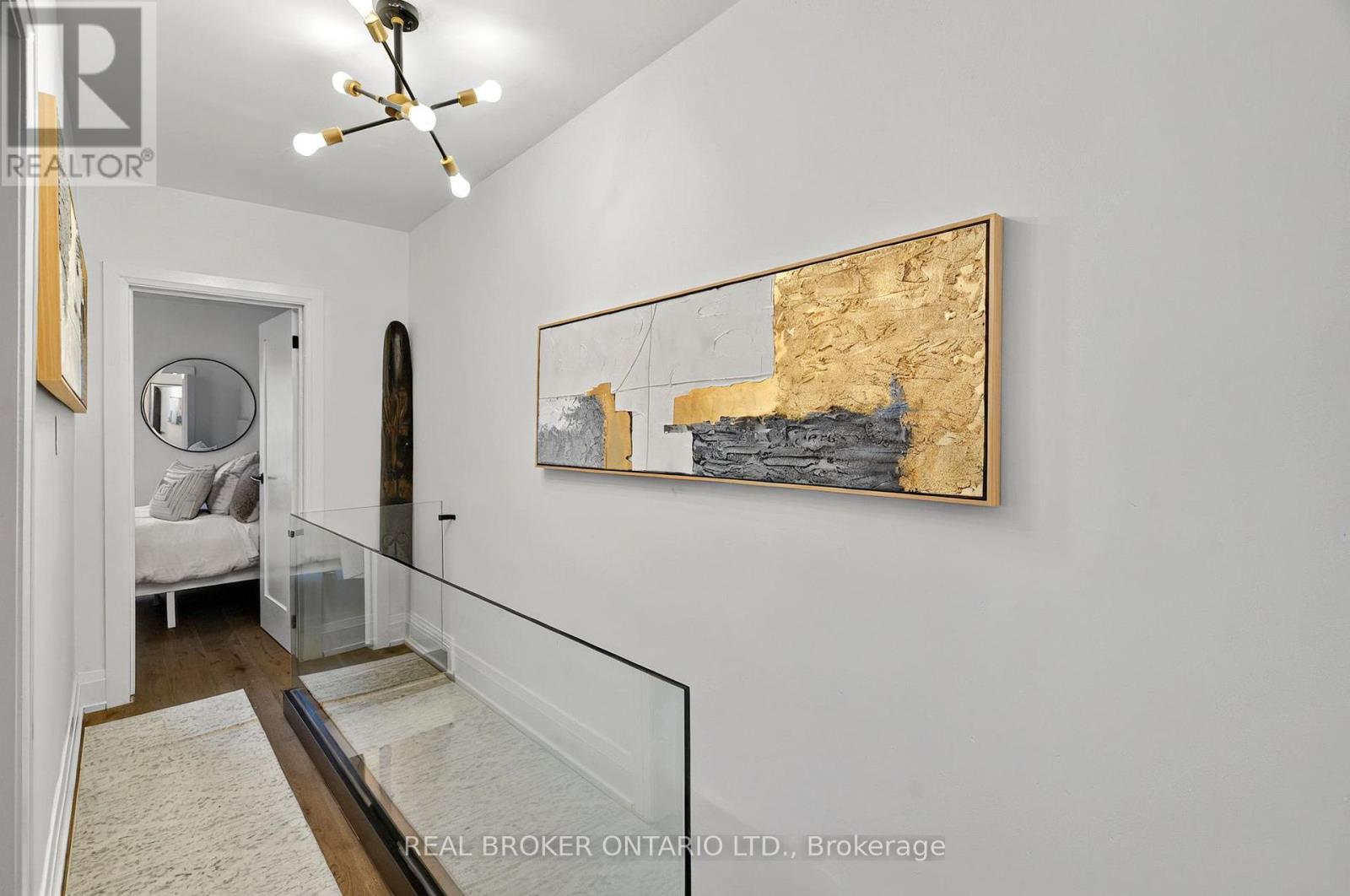 143 Parkmount Road, Toronto, Ontario  M4J 4V3 - Photo 18 - E12200316