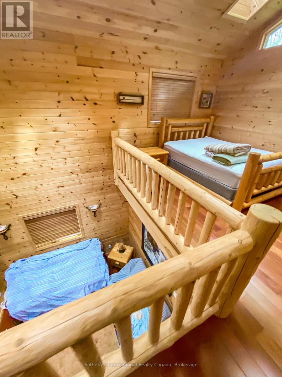 4 Amik Lane, Christian Island 30, Ontario  L9M 0A9 - Photo 10 - S12216392